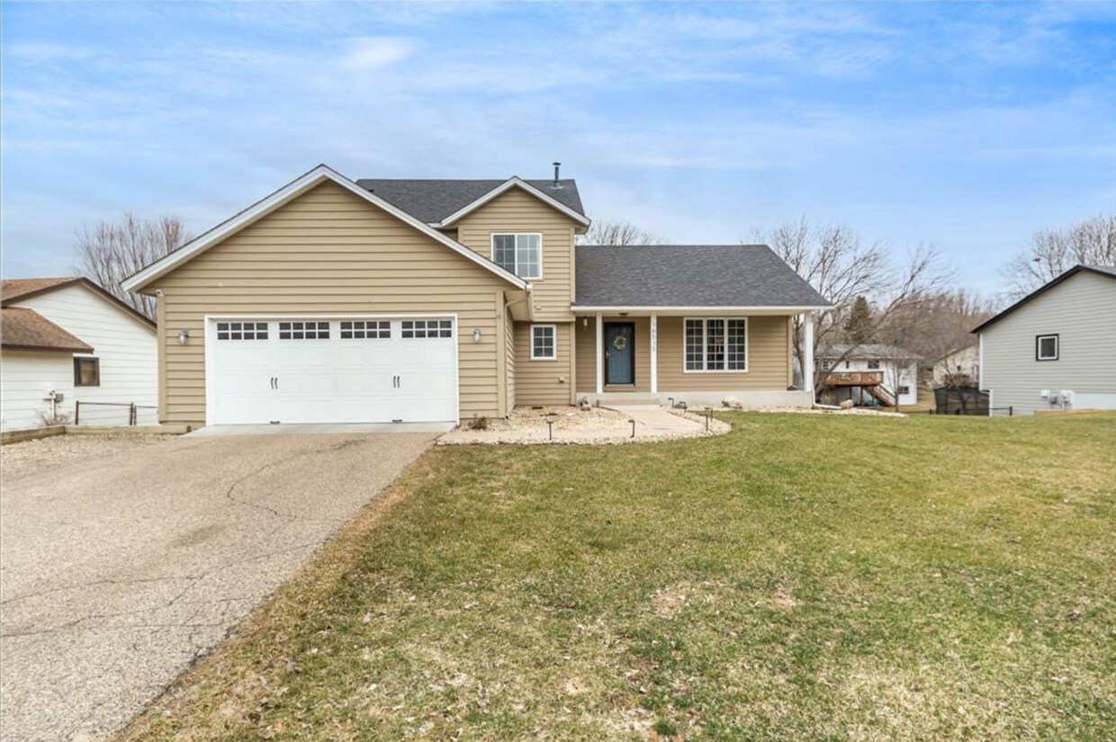 Primary Photo - 16535 Havelock Way