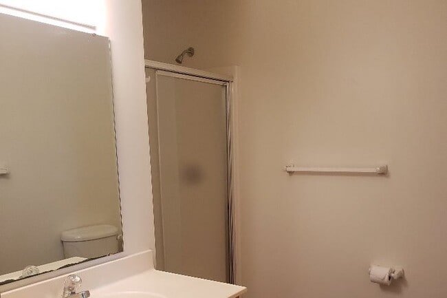 Master Bath - 115 W Meade Ave
