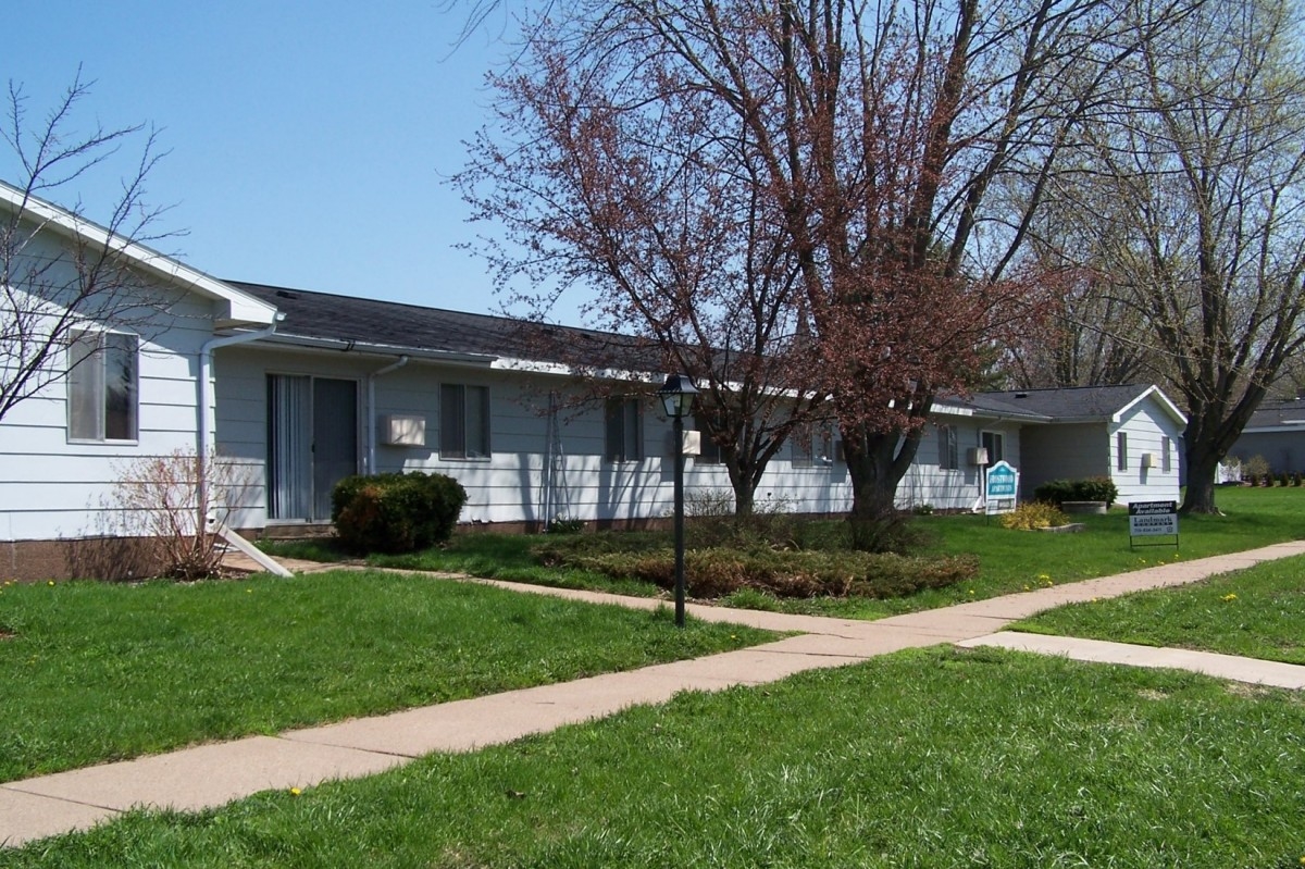 Primary Photo - Frostwood Apartments