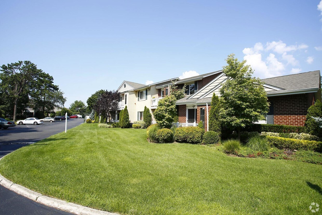 Fairfield Greens At Holbrook Apartments Holbrook, NY