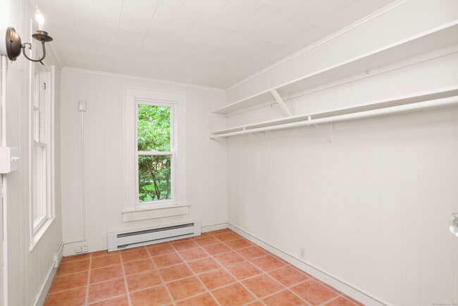 Foto del edificio - 112 Hillspoint Rd