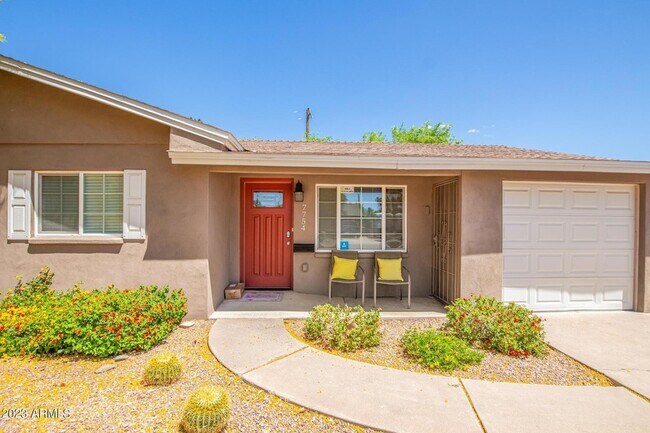 Foto del edificio - 7754 E Catalina Drive