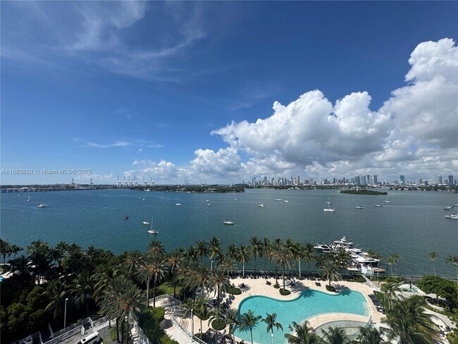 Foto del edificio - 1500 Bay Rd