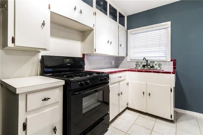 Foto del edificio - 709 W 26th St