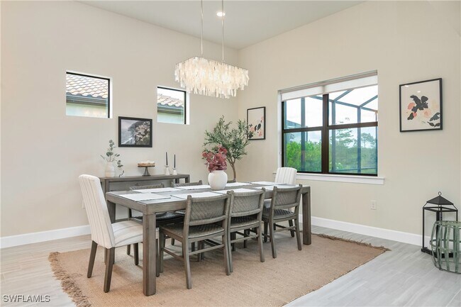 Foto del edificio - 17462 Elkgrove Ln