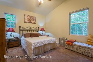 Foto del edificio - 150 Valleybrook Ln