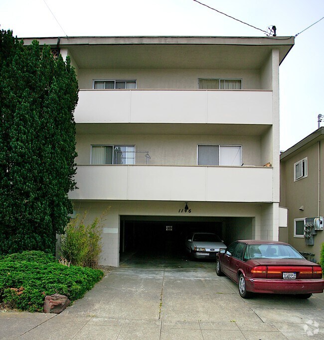 Foto del edificio - 1146 Washington Ave