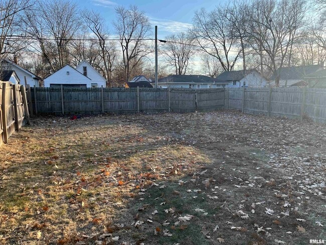 Foto del edificio - 2304 W Proctor St