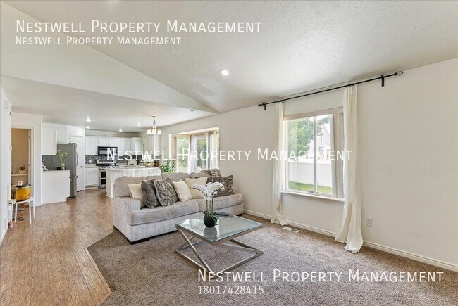 Building Photo - Gorgeous 4-bed Home in South Jordan