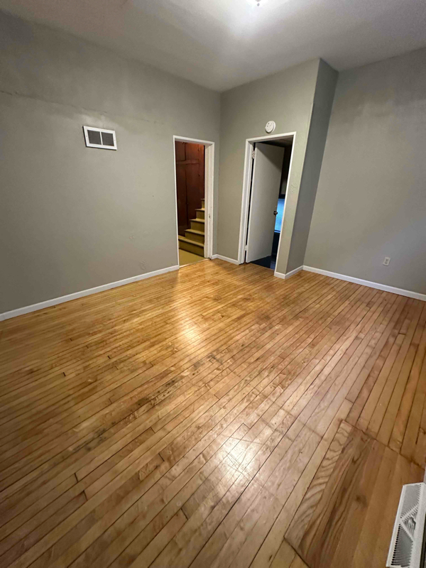 Foto del edificio - 923 E Clarke St