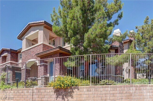 Foto del edificio - 11280 Granite Ridge Dr