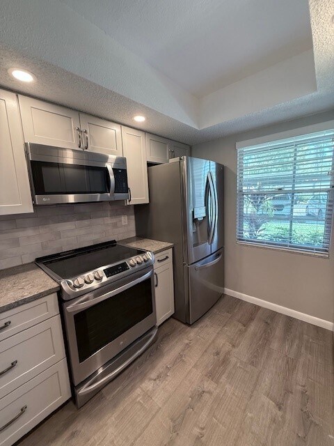 Building Photo - 2621 Woodgate Ln