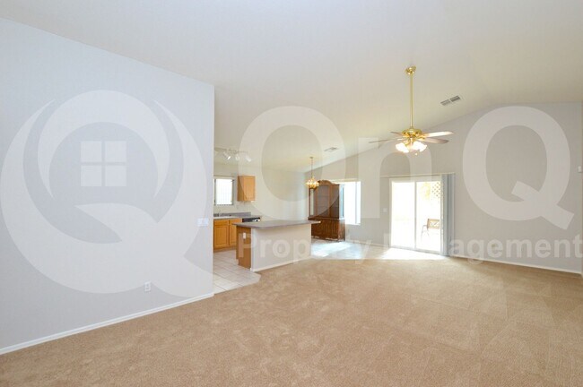 Foto del edificio - 287 E Sheffield Ct