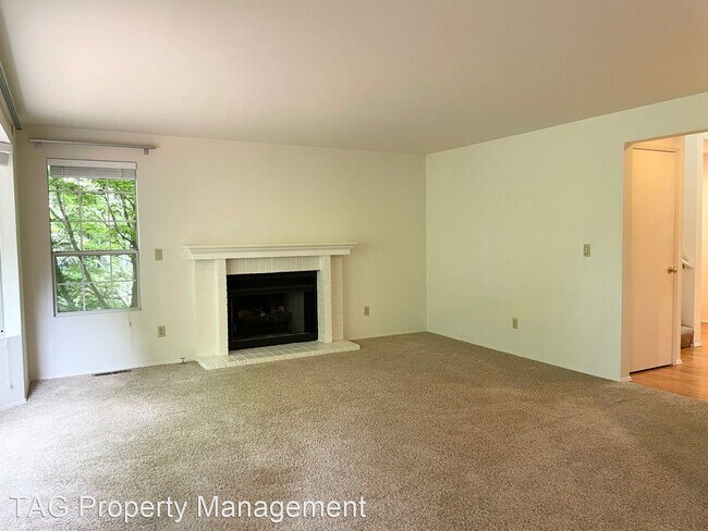 Building Photo - 2 br, 2.5 bath House - 8518 134th Ct NE