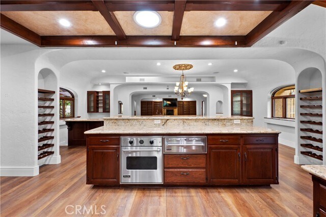 Foto del edificio - 5206 E Crescent Dr