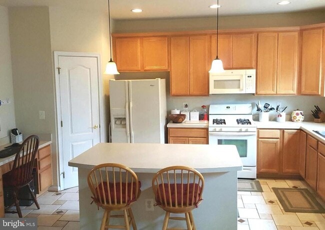 Building Photo - 9730 Corbett Cir