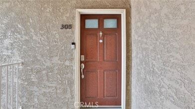 Building Photo - 2320 Del Mar Way