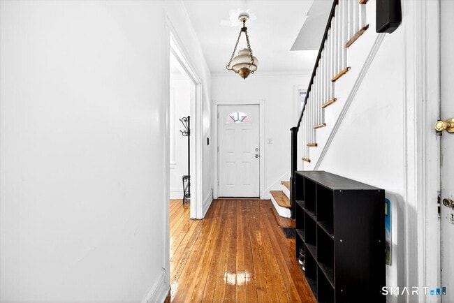 Building Photo - 408 East Ave