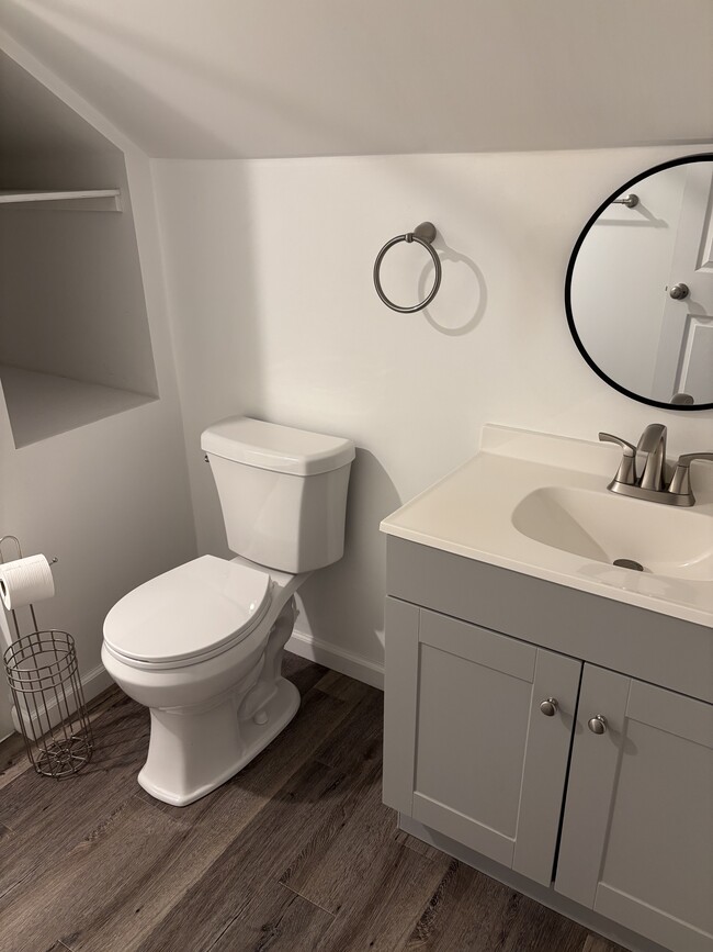 Generous sized bathroom - 721 E Clinton St