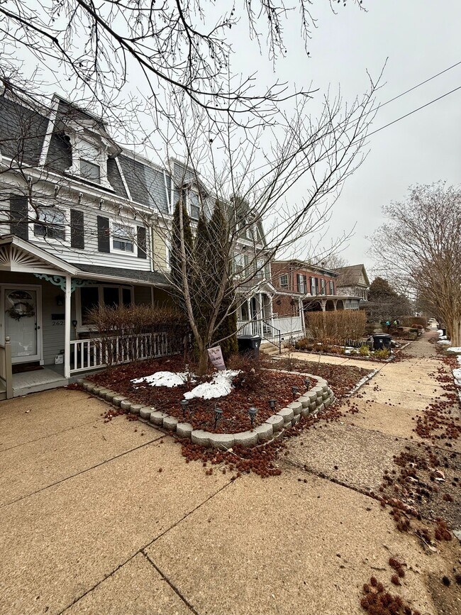 Building Photo - 2623 W 18th St