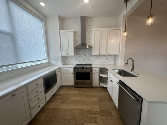 Foto del edificio - 428 SW B St