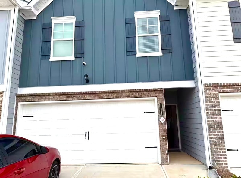 Primary Photo - 11644 Mendenhall Ct