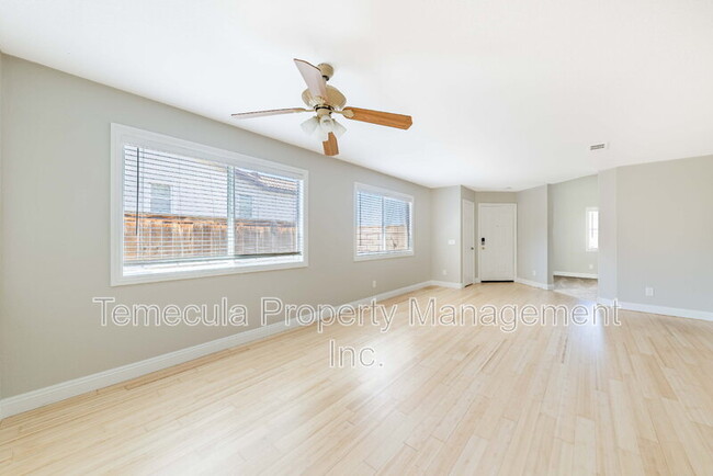 Foto del edificio - 23353 Badger Creek Ln