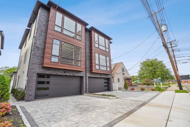 Building Photo - 2057 Fletcher Ave
