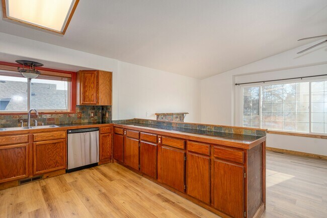 Foto del edificio - 9705 N Ptarmigan Dr