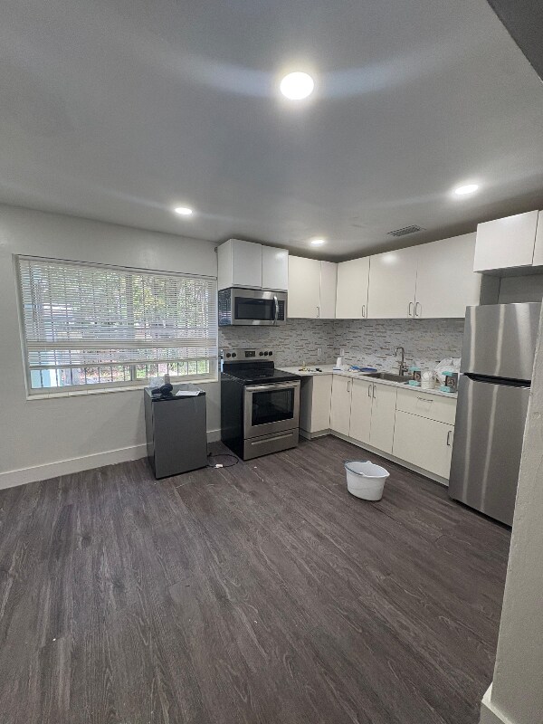 Foto del edificio - 1631 NW 114th St