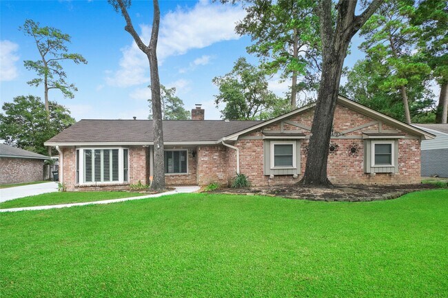 Foto del edificio - 28914 Pine Hill Dr