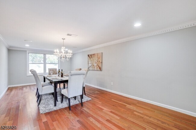 Building Photo - 1 Cypress Terrace