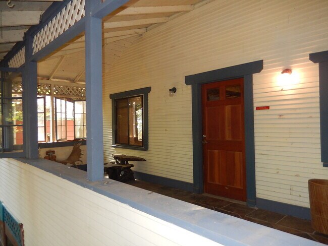 Foto del edificio - 12-30