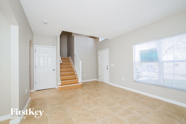 Building Photo - 639 Linnet Ct