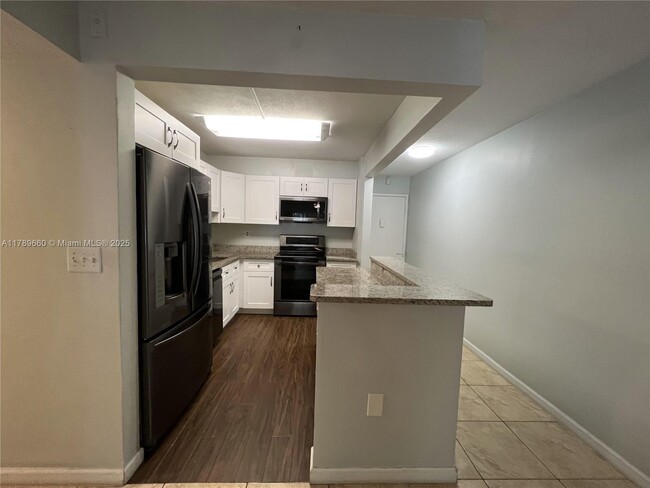 Building Photo - 4354 NW 9th Ave