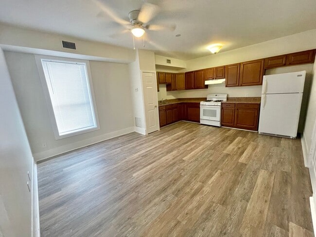 Building Photo - 1 Bedroom 1 Bath Apartment in Umatilla