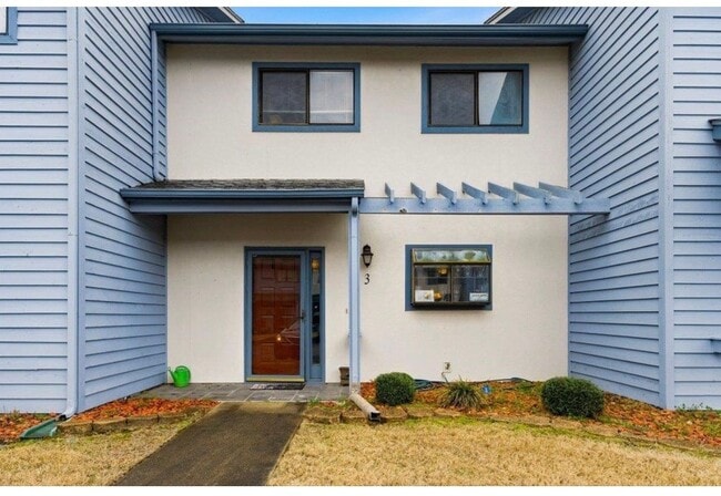 Building Photo - 775 Plantation Dr
