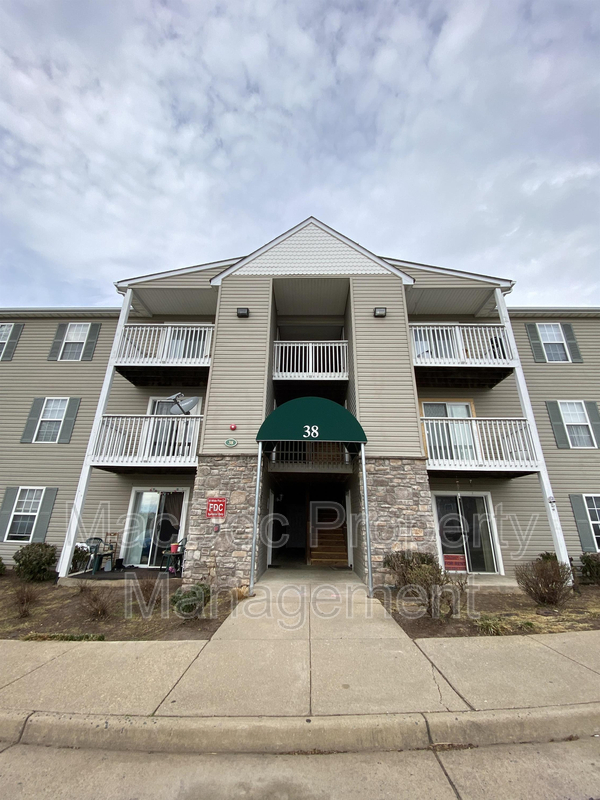 38 White Pine Cir Unit Apartment 100, Stafford, VA 22554 - Condo for ...