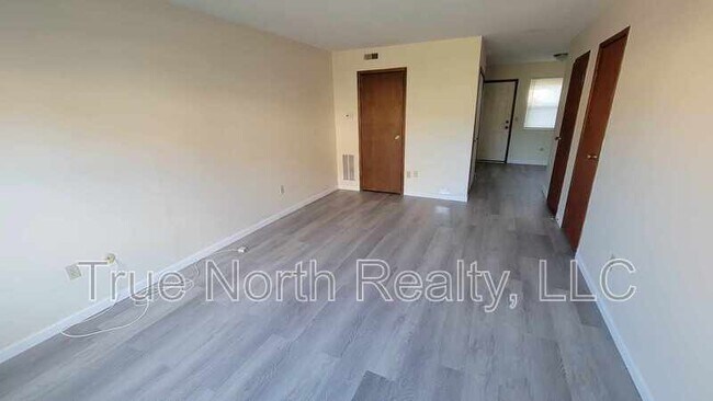 Foto del edificio - 3102 Jackielane Dr