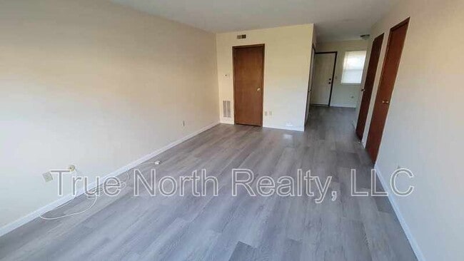 Building Photo - 3102 Jackielane Dr