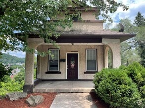 Building Photo - 311 Mt View Dr