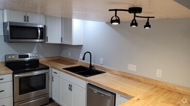 Building Photo - 126 S 100 E