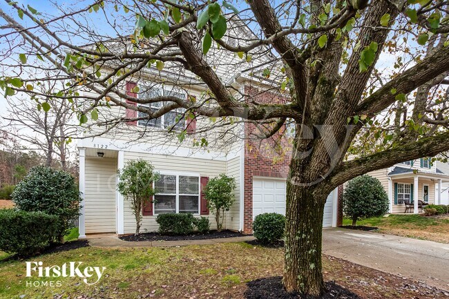 Foto del edificio - 8122 Chatham Oaks Dr