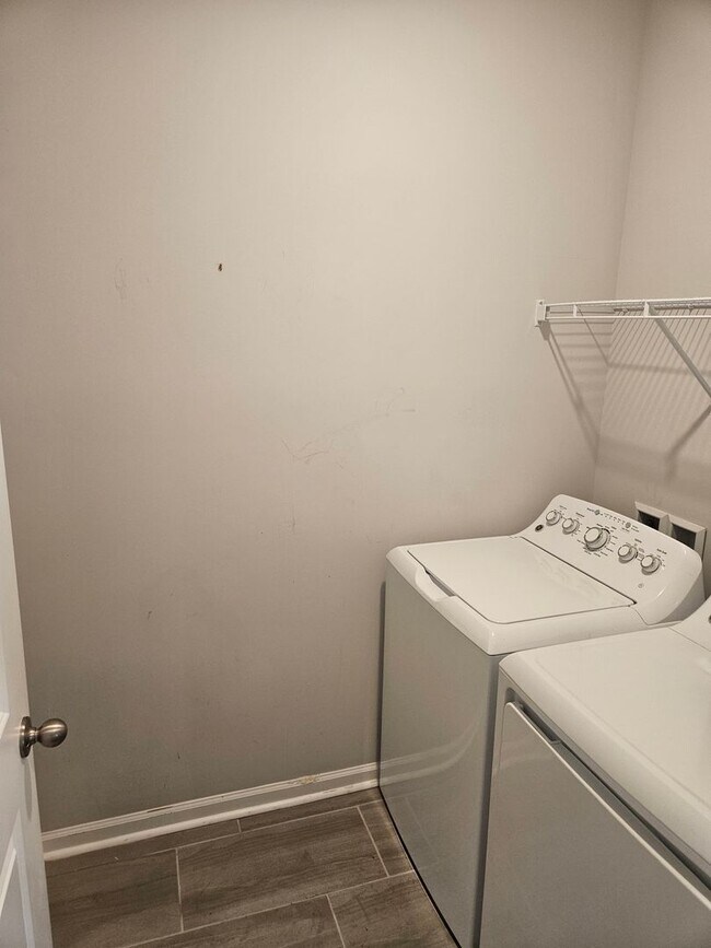Foto del edificio - 3 Bedroom, 2 Bath home.