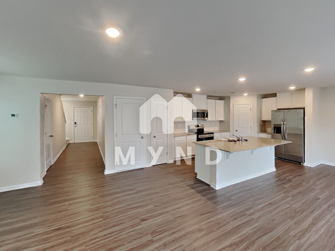 Foto principal - 7216 Olive Coast St