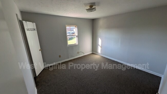 Building Photo - 1115 24th St