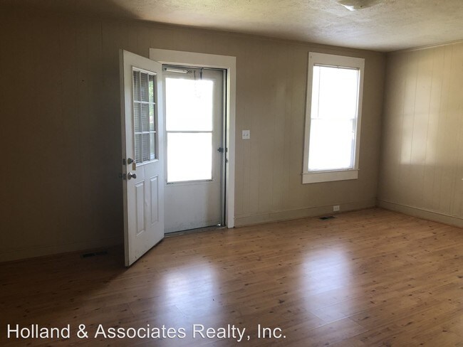 Foto del edificio - 2 br, 1.5 bath House - 513 Patterson Street