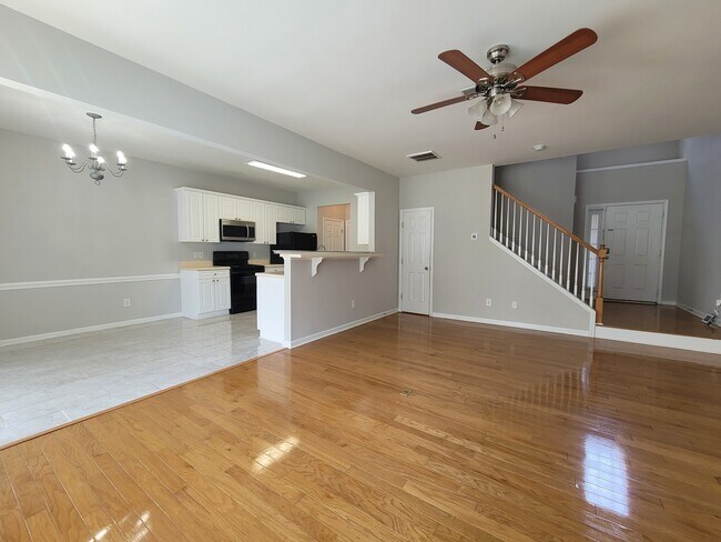 Foto del edificio - 212 Brushy Creek Ln