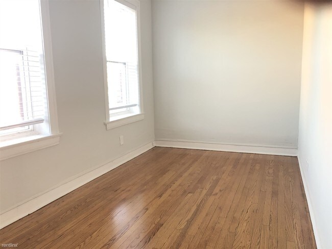 Foto del edificio - 4400 N Ashland Ave