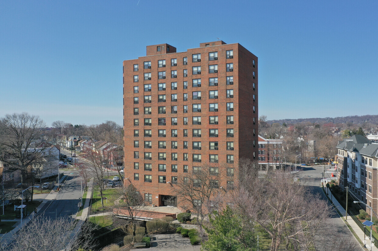 Primary Photo - Orange Senior Citizens Residence